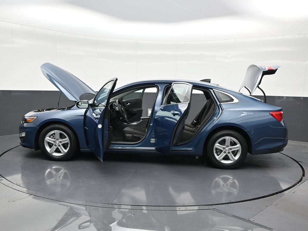 2024 Chevrolet Malibu LS