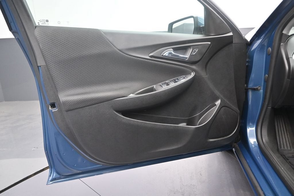 2024 Chevrolet Malibu LS