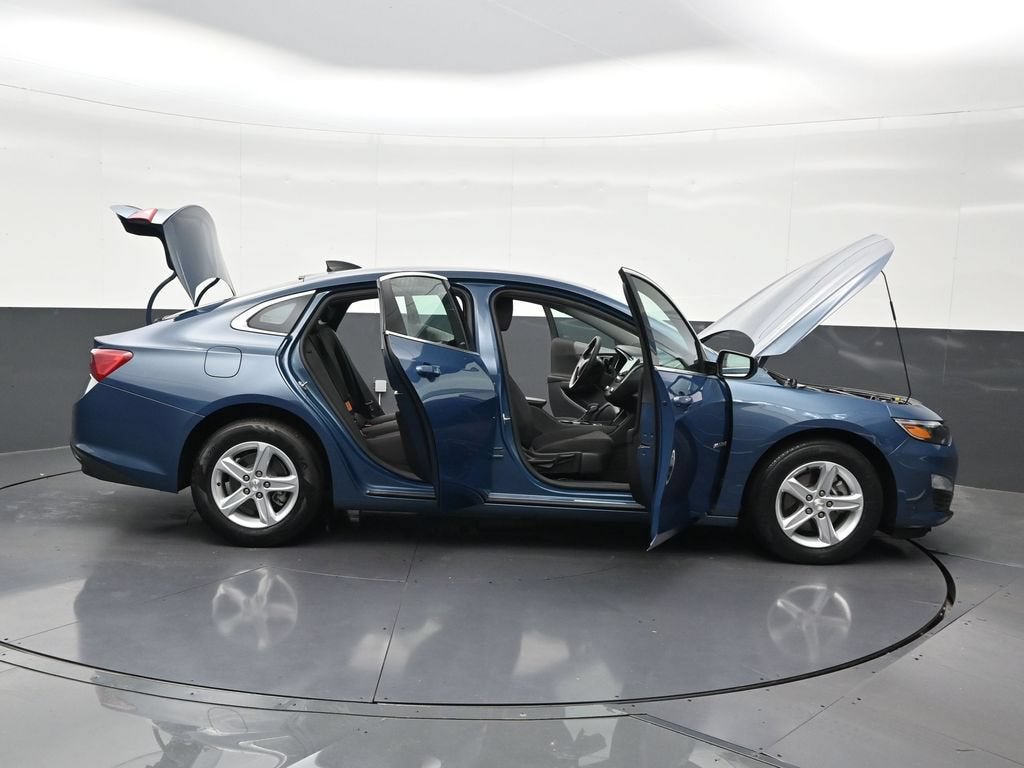 2024 Chevrolet Malibu LS