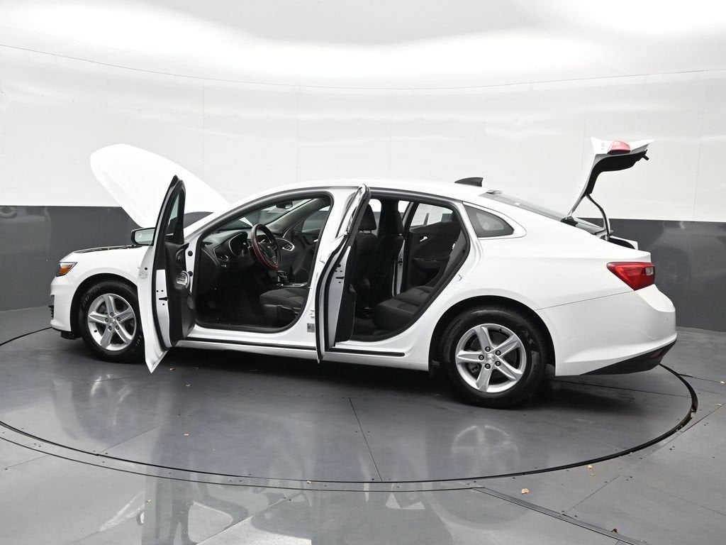 2024 Chevrolet Malibu LS