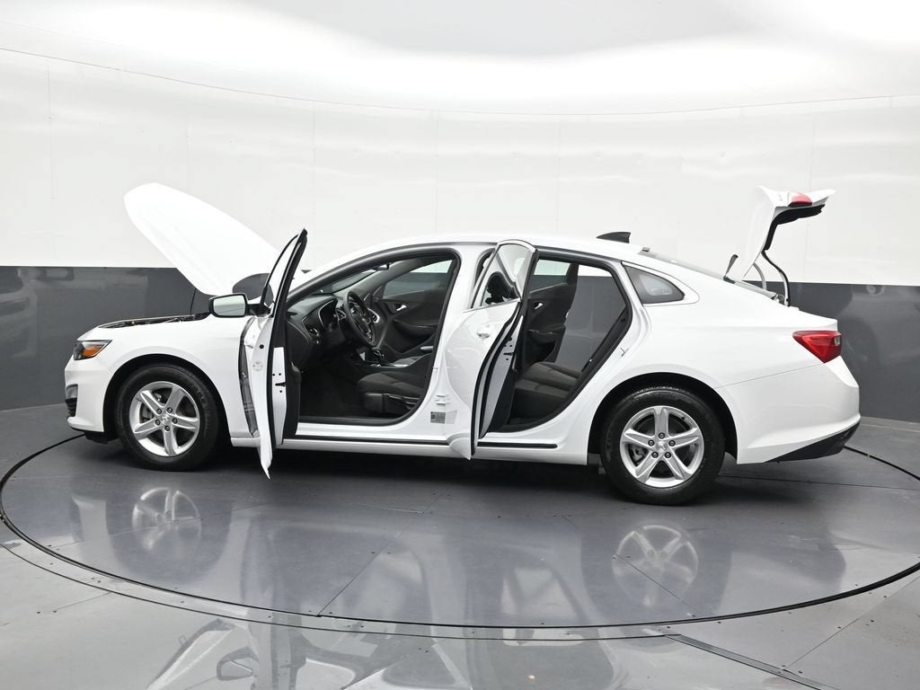 2024 Chevrolet Malibu LS