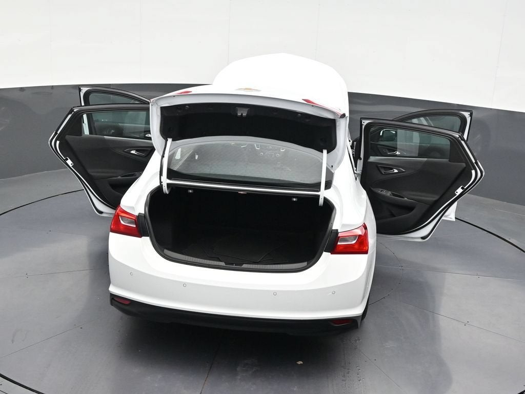 2024 Chevrolet Malibu LS