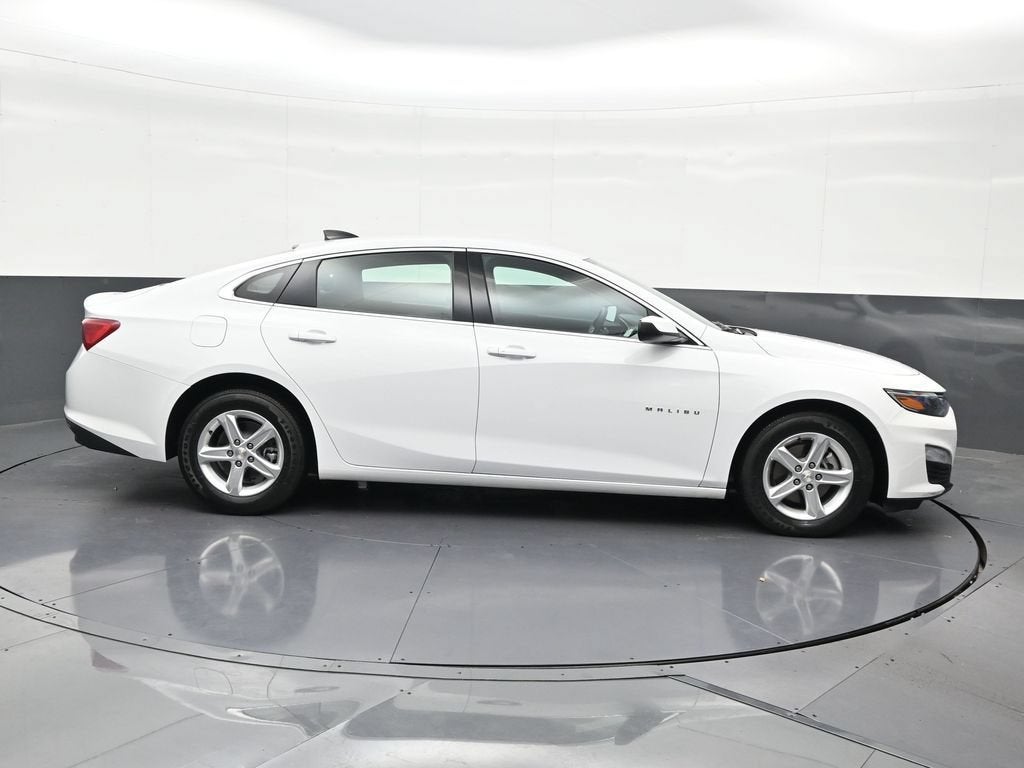 2024 Chevrolet Malibu LS