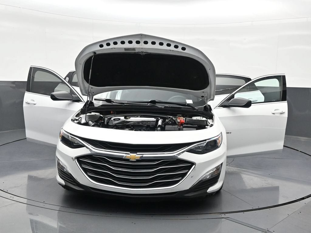 2022 Chevrolet Malibu LS