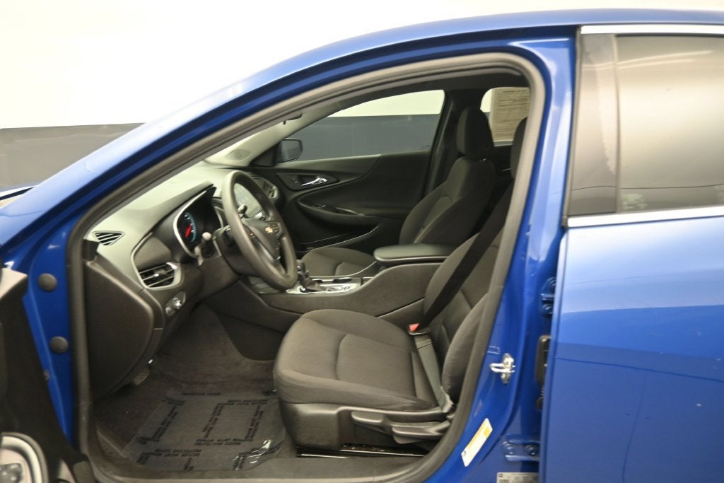 2023 Chevrolet Malibu LS