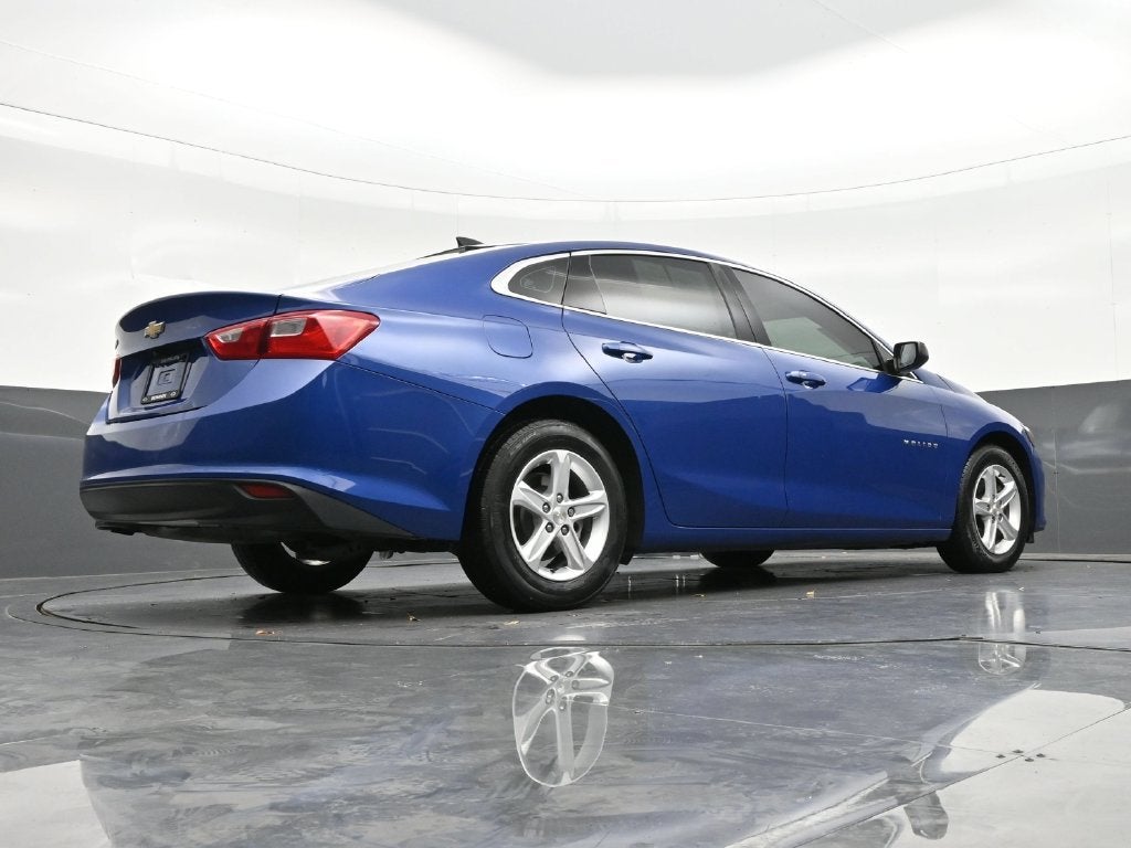 2023 Chevrolet Malibu LS