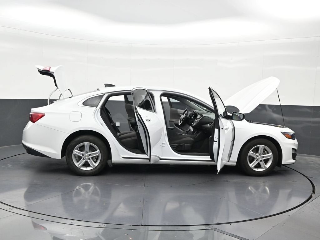 2024 Chevrolet Malibu LS
