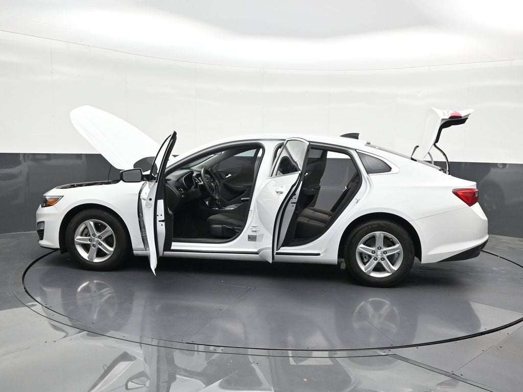 2024 Chevrolet Malibu LS