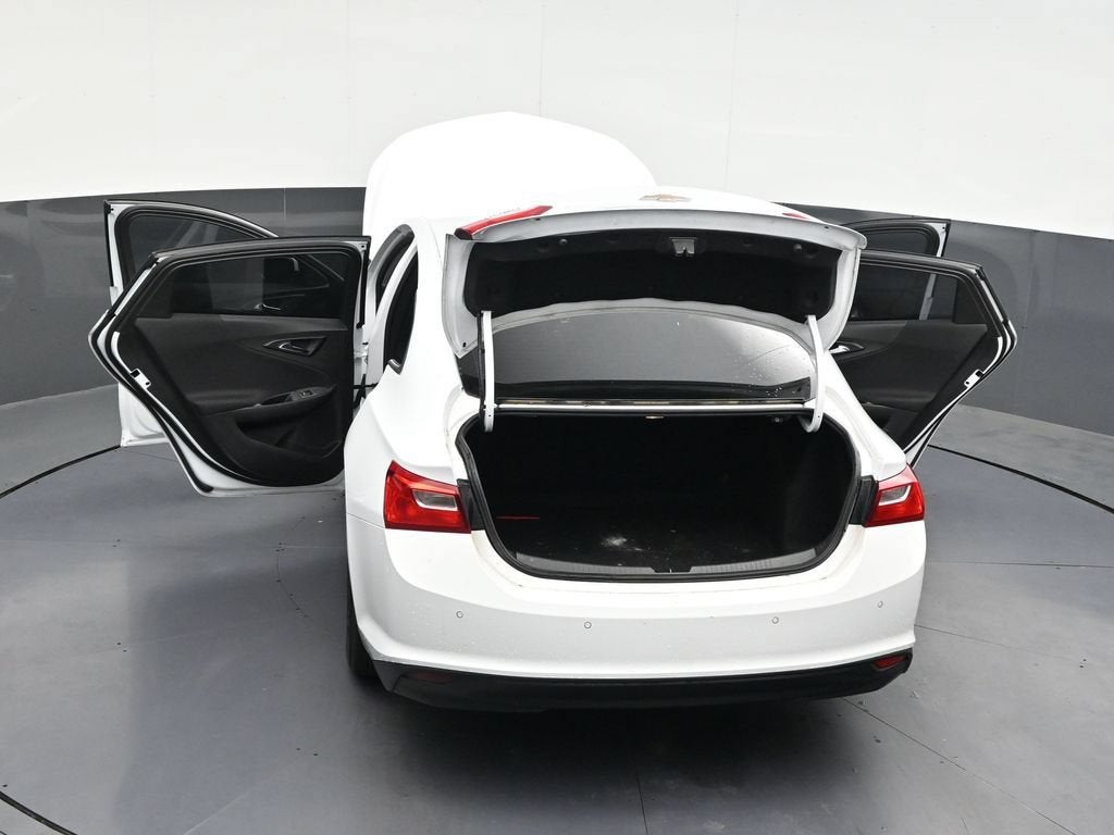 2024 Chevrolet Malibu LS