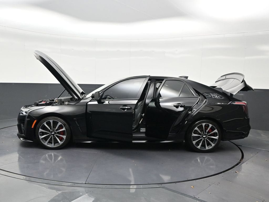 2025 Cadillac CT4-V V-Series Blackwing