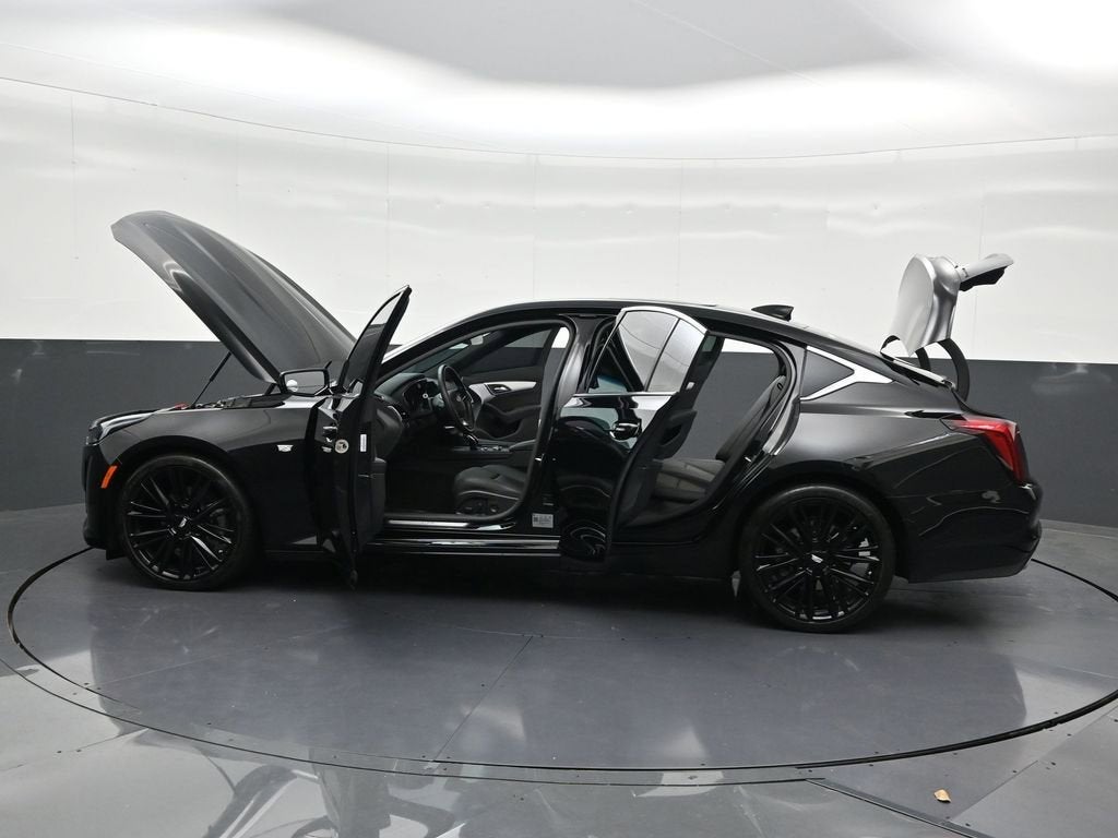 2023 Cadillac CT5 Luxury