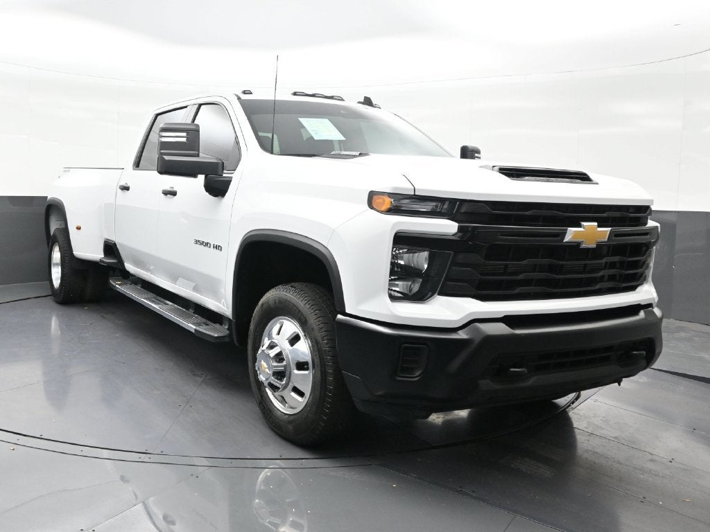 2025 Chevrolet Silverado 3500 HD WT DRW