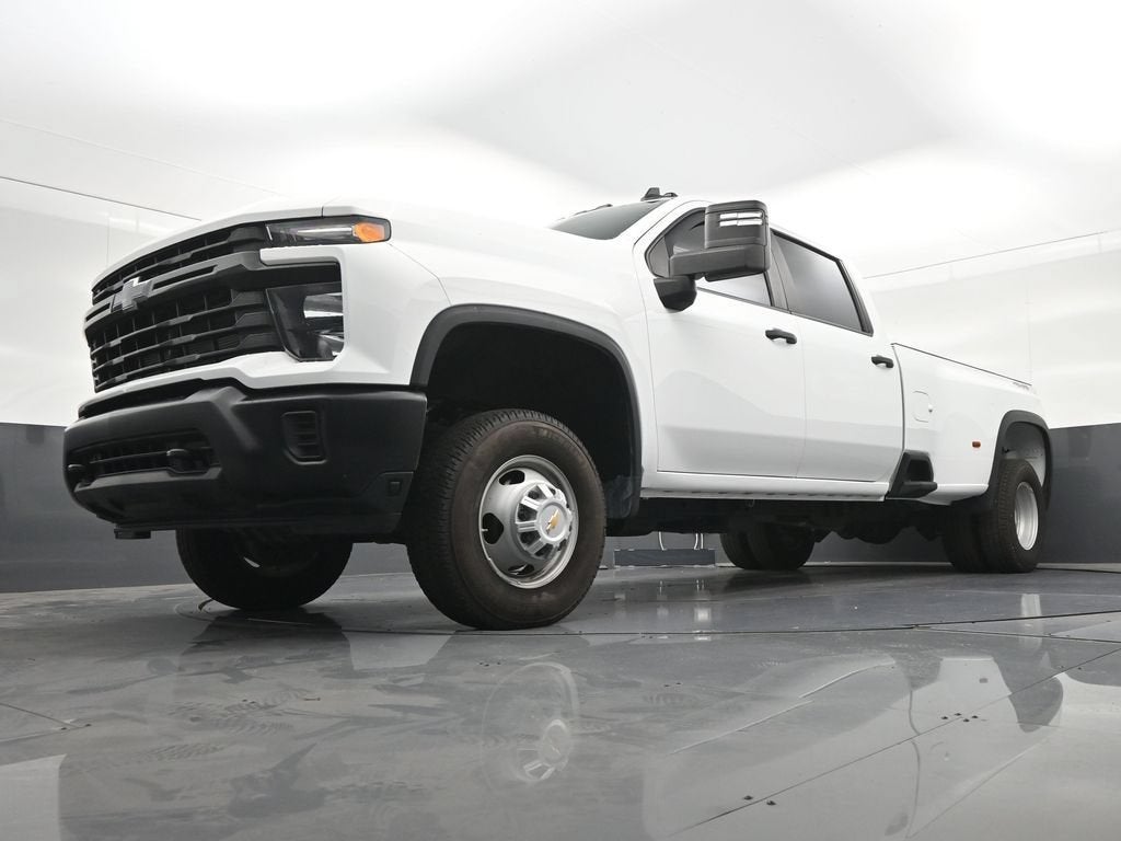 2025 Chevrolet Silverado 3500 HD WT DRW