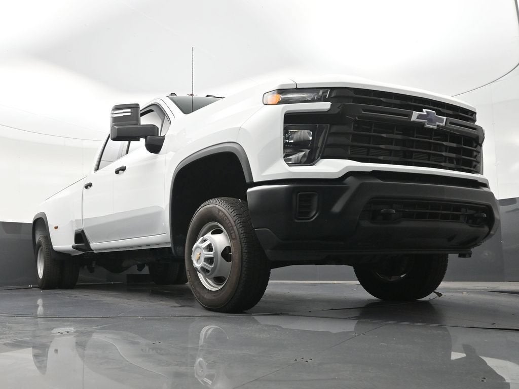 2025 Chevrolet Silverado 3500 HD WT DRW