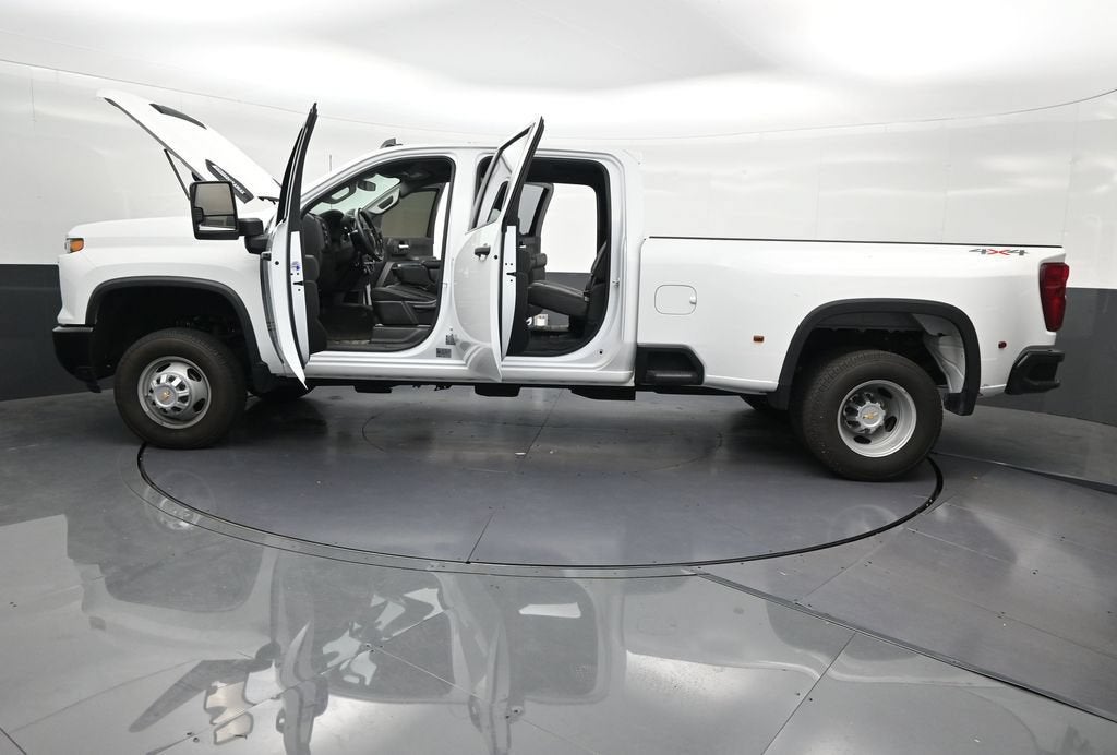 2025 Chevrolet Silverado 3500 HD WT DRW