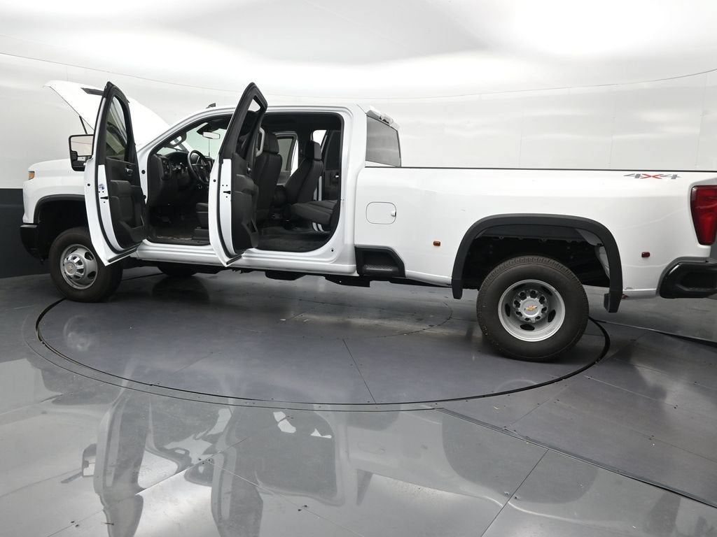 2025 Chevrolet Silverado 3500 HD WT DRW