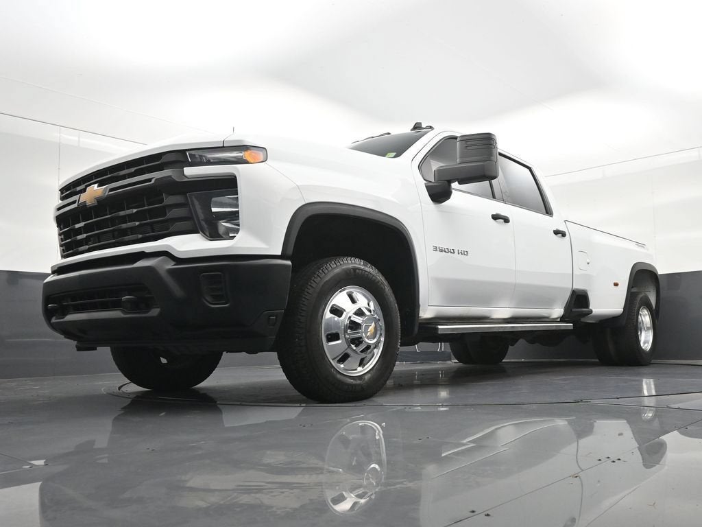 2026 Chevrolet Silverado 3500 HD WT DRW