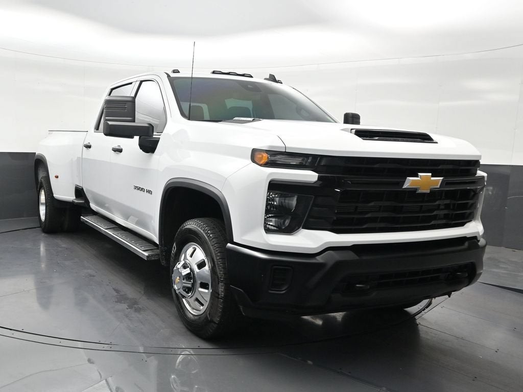 2026 Chevrolet Silverado 3500 HD WT DRW