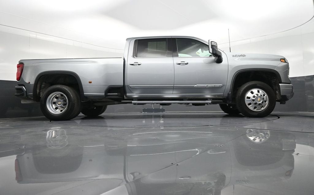 2025 Chevrolet Silverado 3500 HD High Country DRW