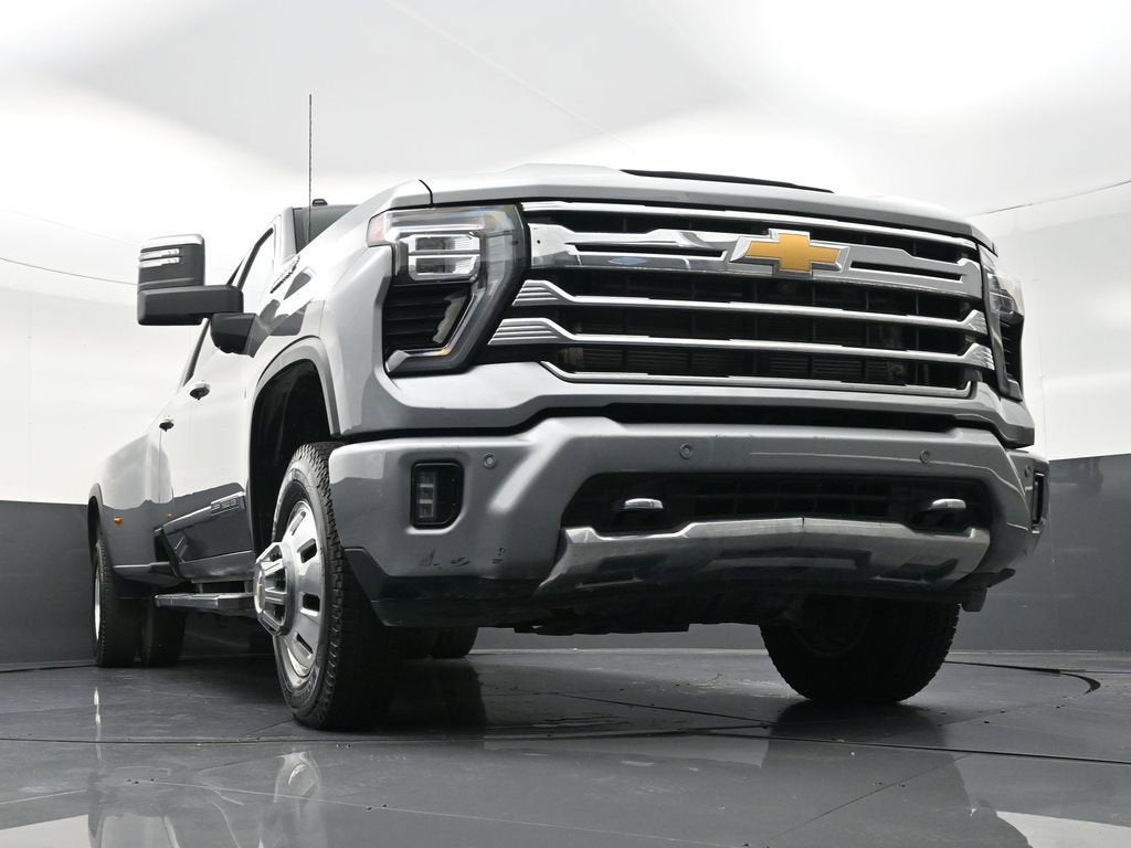 2025 Chevrolet Silverado 3500 HD High Country DRW