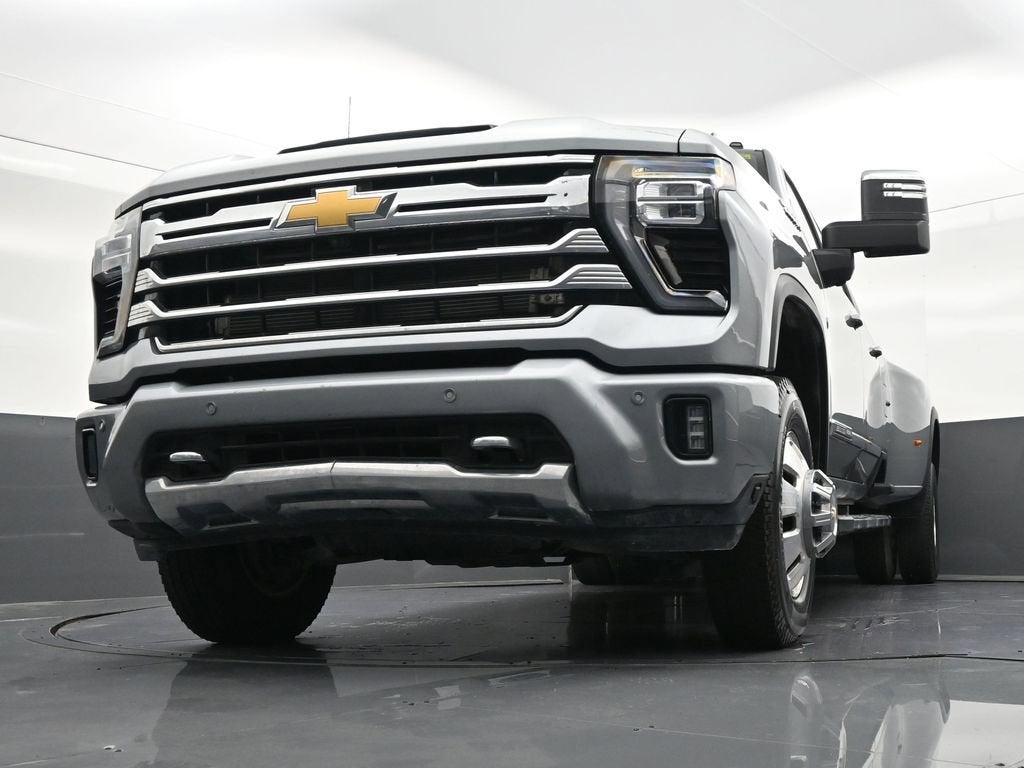 2025 Chevrolet Silverado 3500 HD High Country DRW