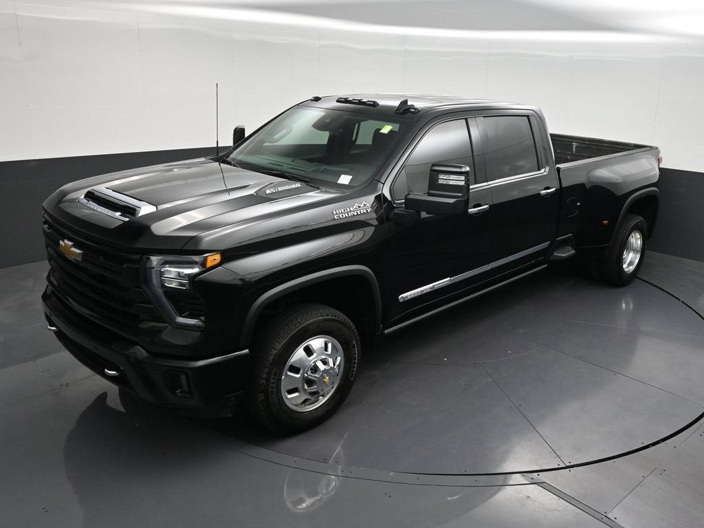 2026 Chevrolet Silverado 3500 HD High Country DRW