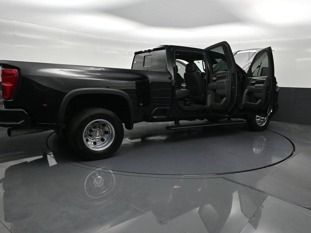 2026 Chevrolet Silverado 3500 HD High Country DRW