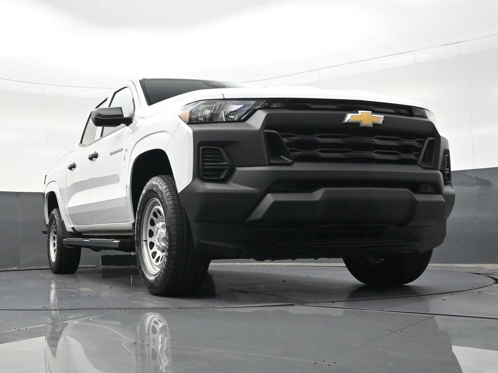 2024 Chevrolet Colorado WT