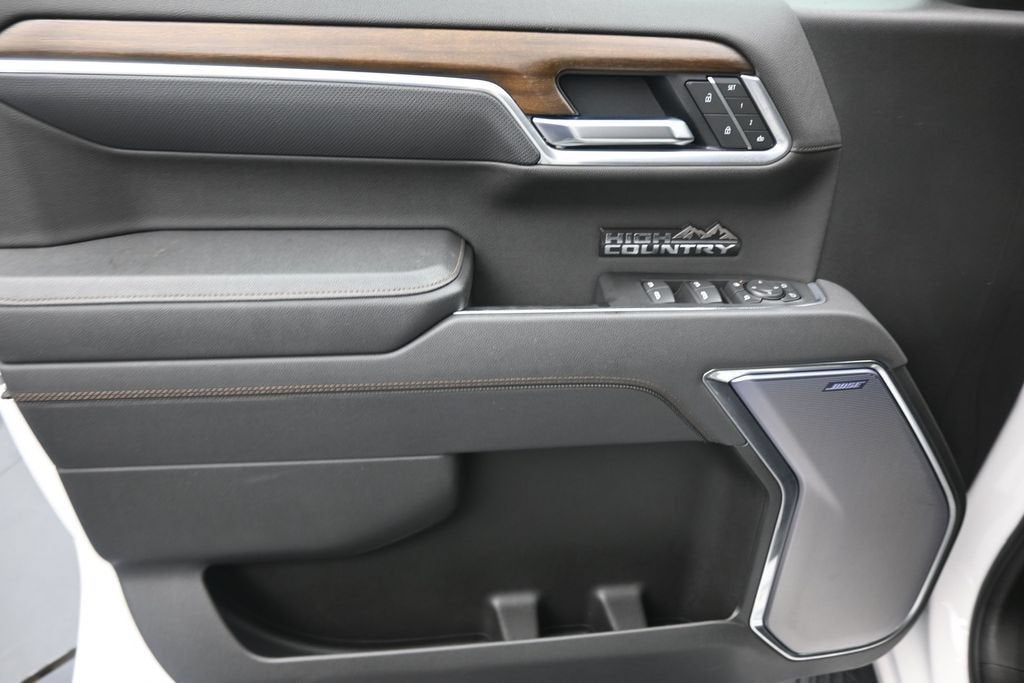 2025 Chevrolet Silverado 1500 High Country