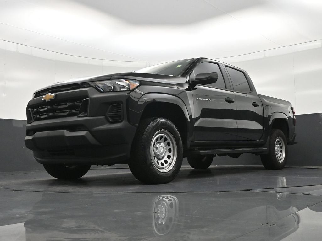 2025 Chevrolet Colorado WT/LT