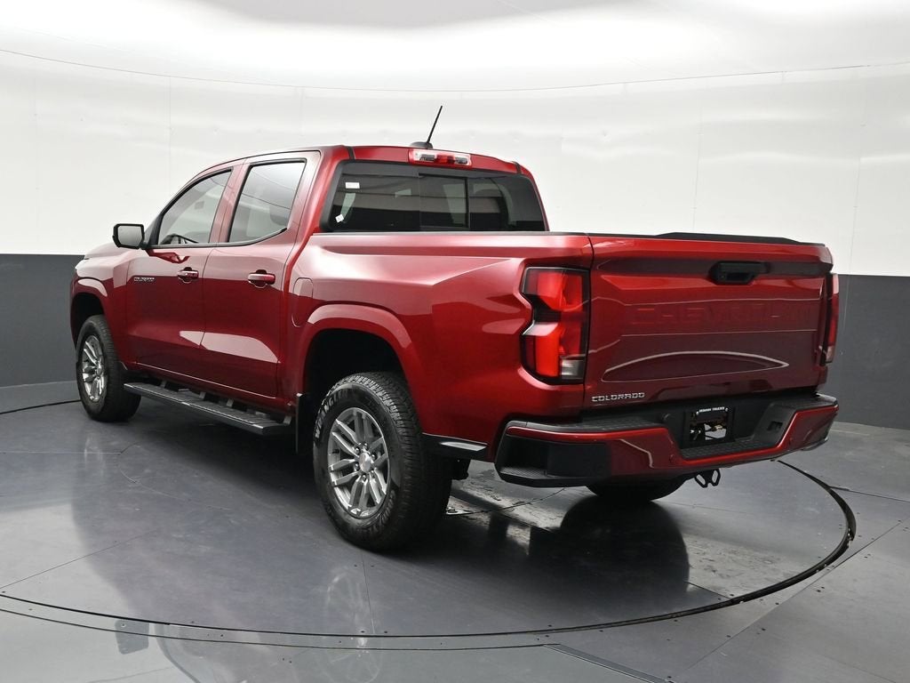 2025 Chevrolet Colorado WT/LT
