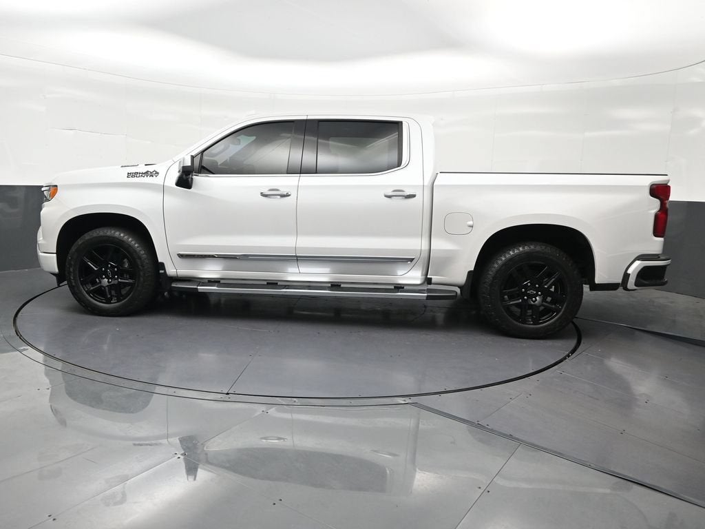 2022 Chevrolet Silverado 1500 High Country