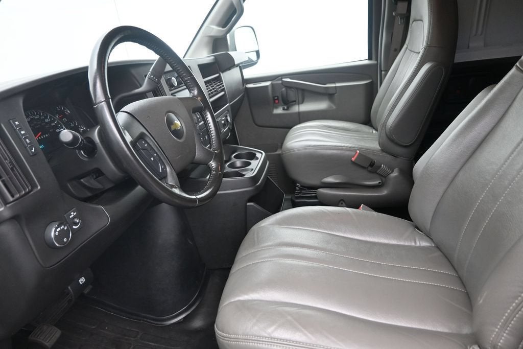 2022 Chevrolet Express Cargo 2500 RWD 2500 Regular Wheelbase WT