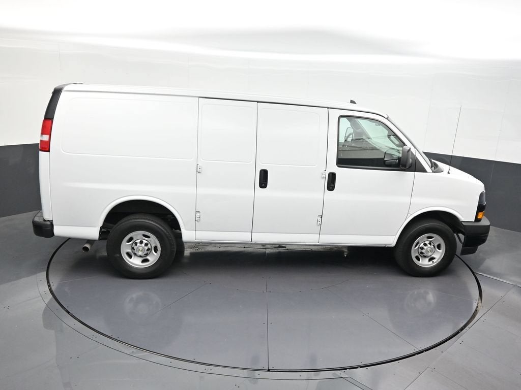2022 Chevrolet Express Cargo 2500 RWD 2500 Regular Wheelbase WT