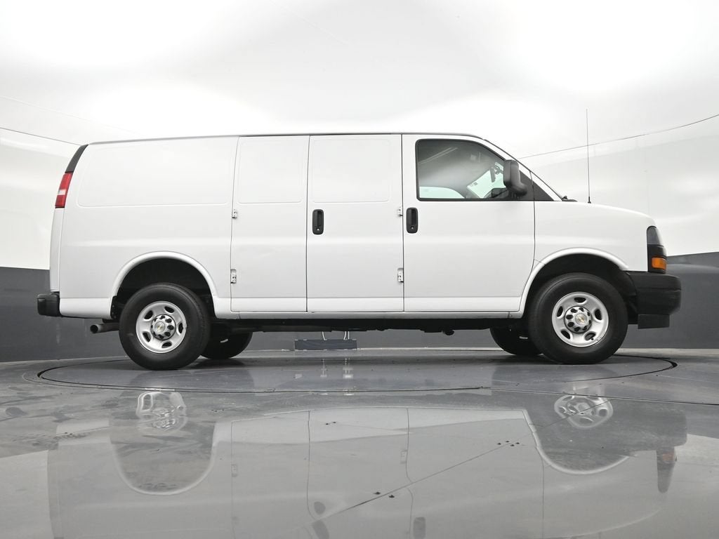 2022 Chevrolet Express Cargo 2500 RWD 2500 Regular Wheelbase WT