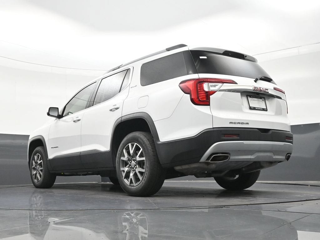 2022 GMC Acadia SLE