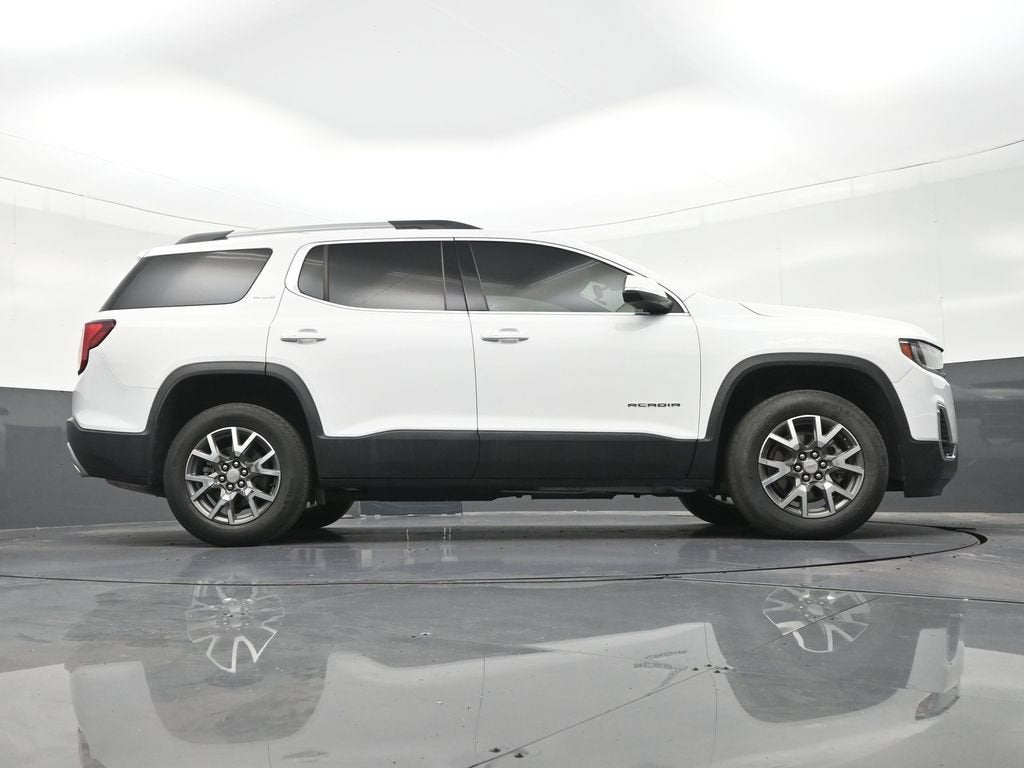 2022 GMC Acadia SLE