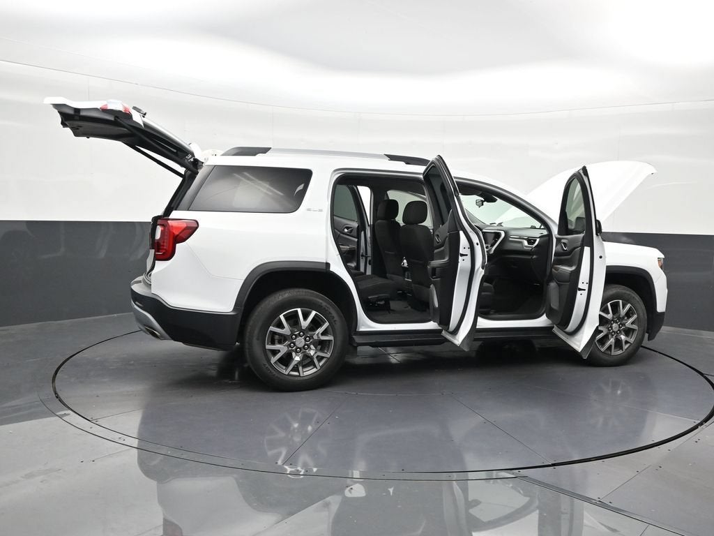 2022 GMC Acadia SLE