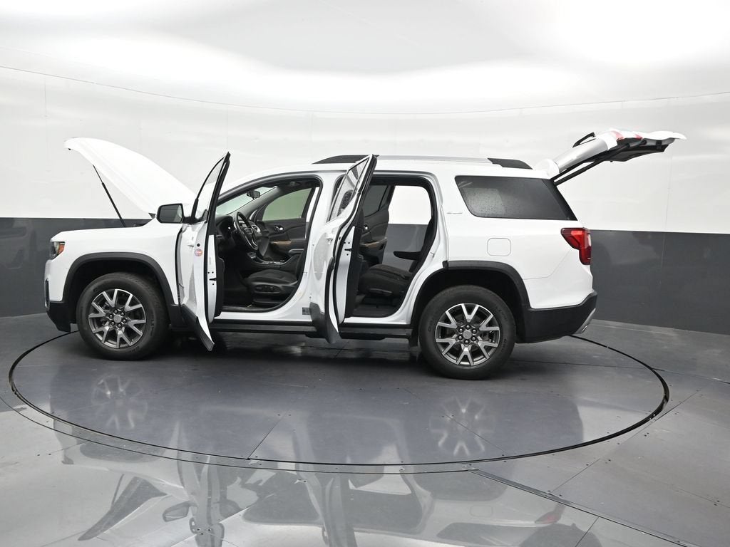 2022 GMC Acadia SLE