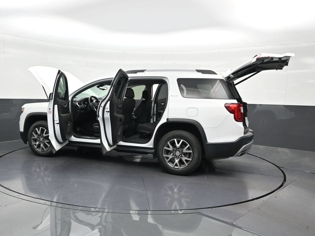 2022 GMC Acadia SLE