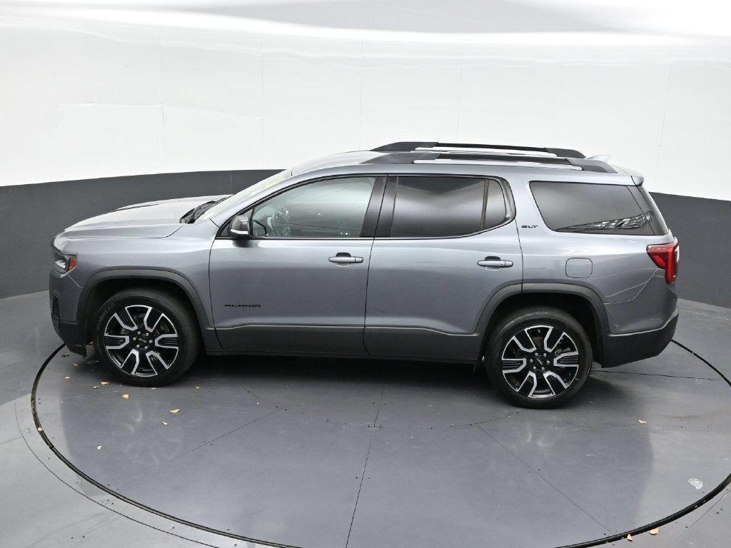 2021 GMC Acadia SLT