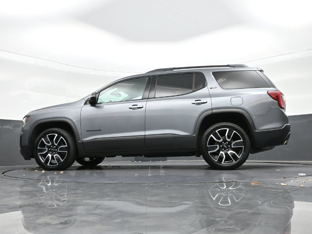 2021 GMC Acadia SLT