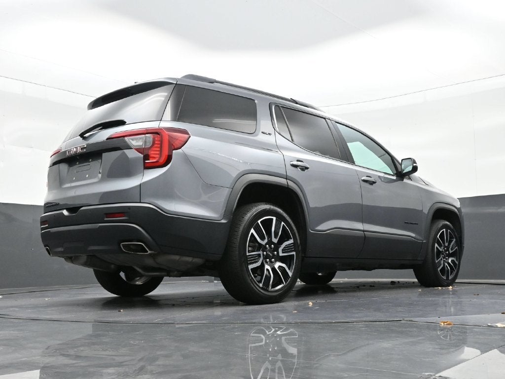 2021 GMC Acadia SLT