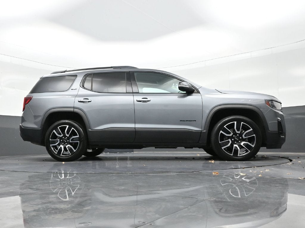 2021 GMC Acadia SLT