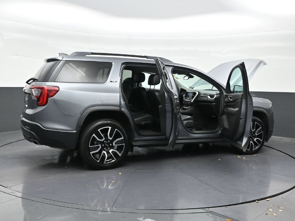 2021 GMC Acadia SLT