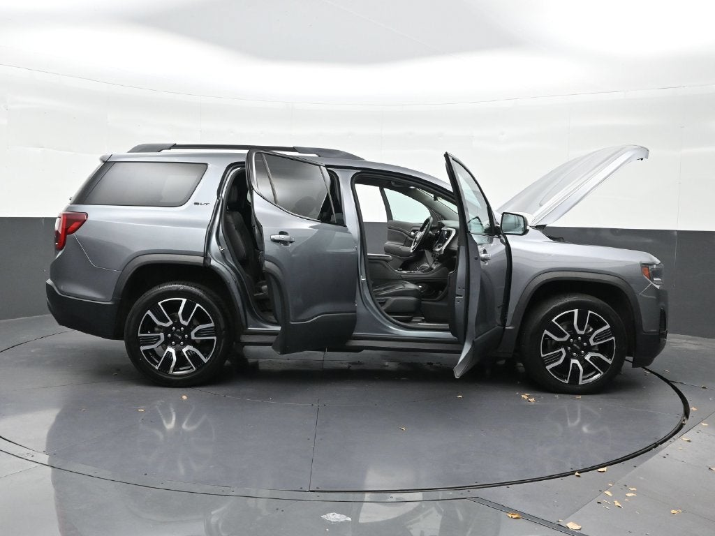 2021 GMC Acadia SLT