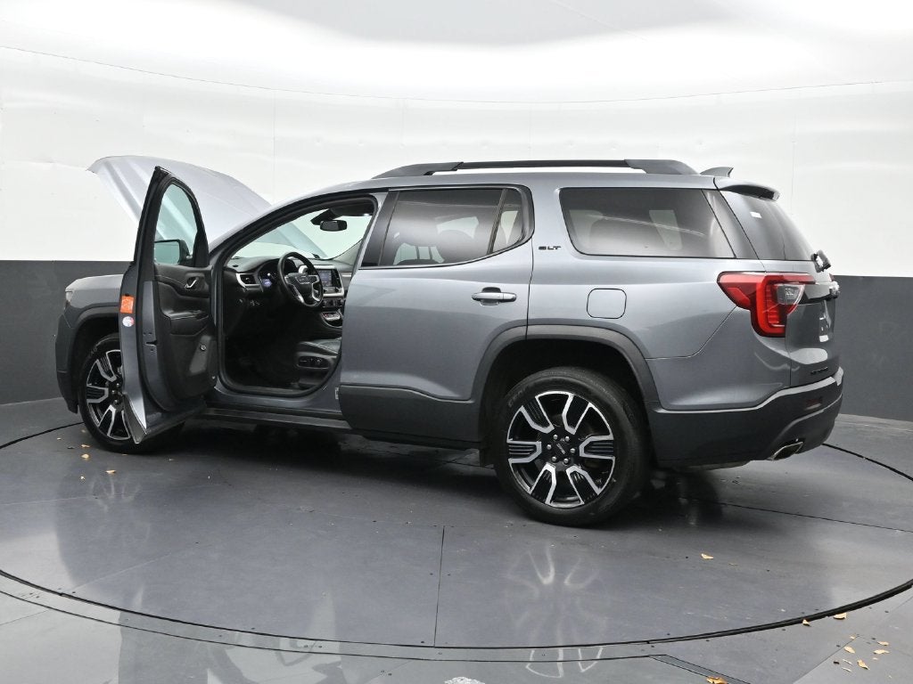 2021 GMC Acadia SLT