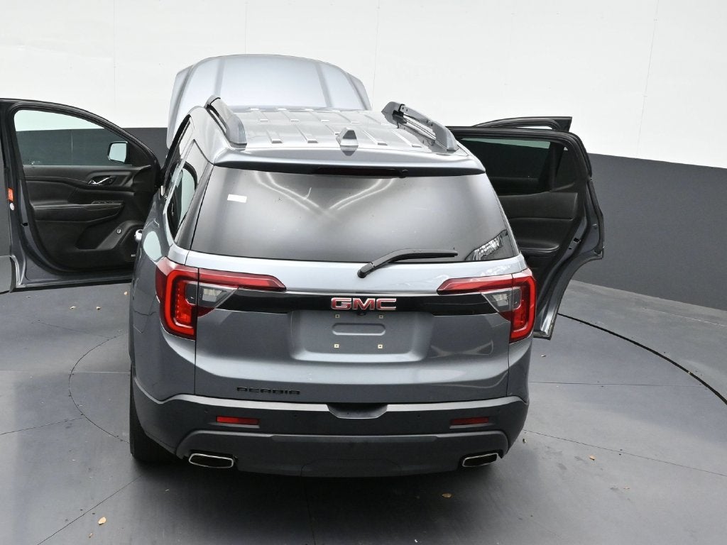 2021 GMC Acadia SLT