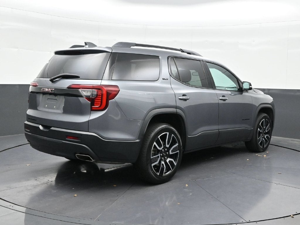 2021 GMC Acadia SLT