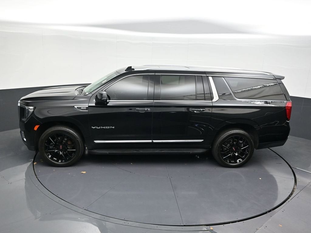 2022 GMC Yukon XL SLT